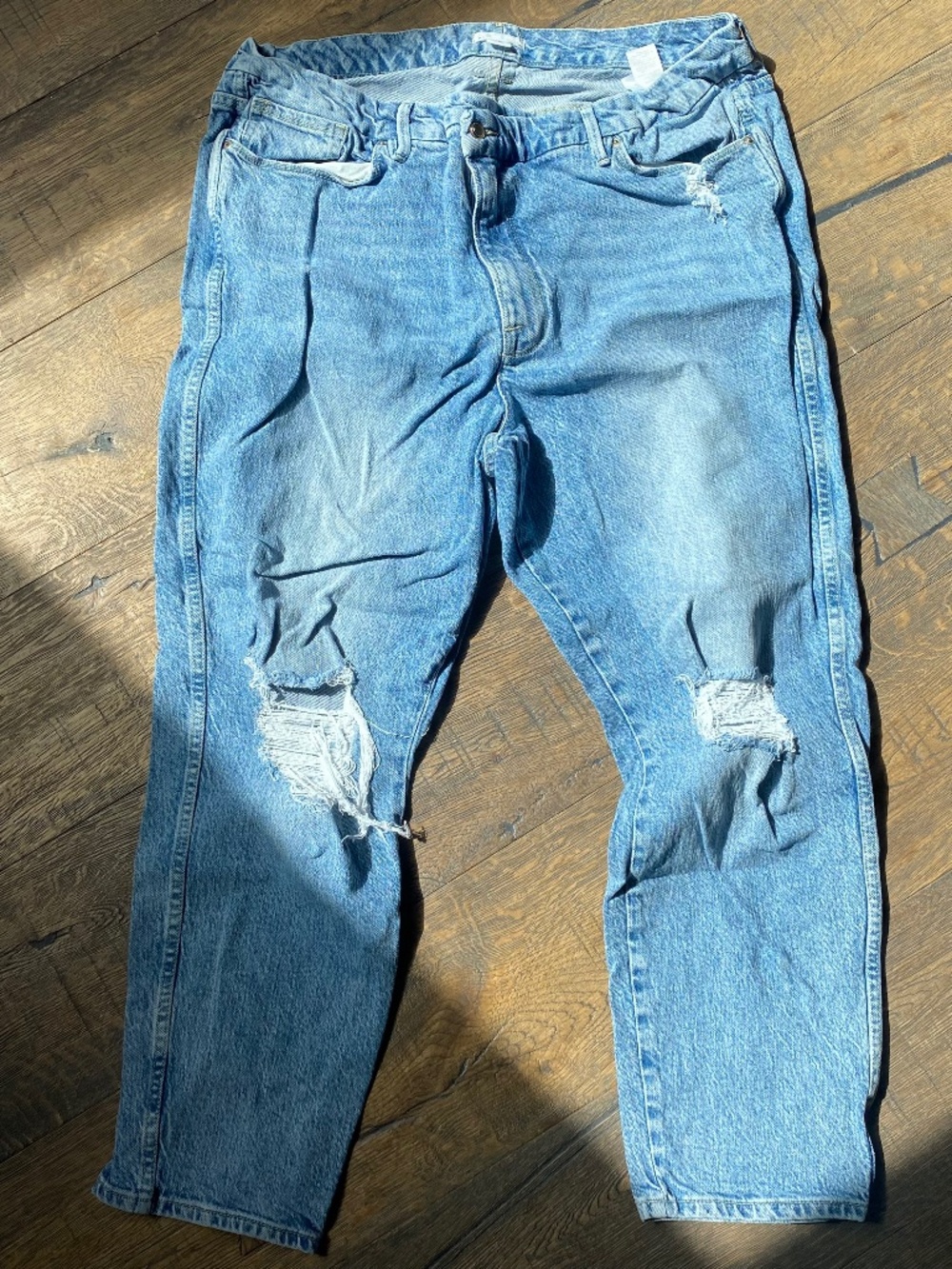 Good American Good 90s Relaxed Distressed Jeans - Size 18